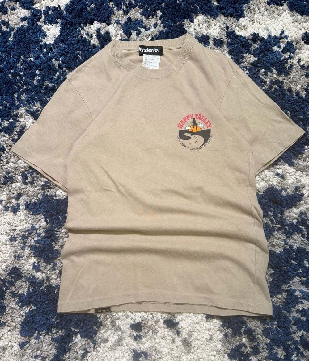 Hysteric Glamour 'Happy Valley' Graphic T-Shirt in Tan